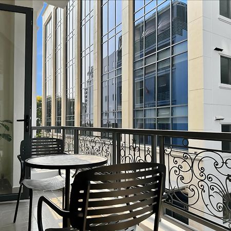 Newhome Luxury Apartment Хошимин Екстериор снимка